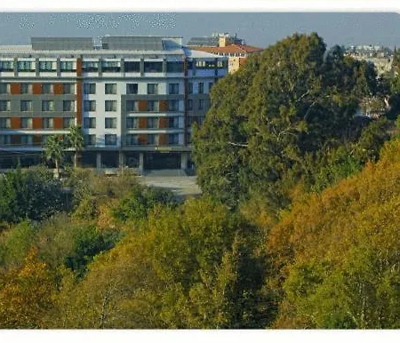 فندق Grand Bogazici 4*